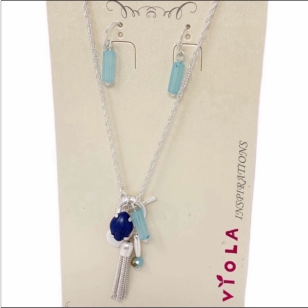 Silver necklace & turquoise dangle earrings set NEW